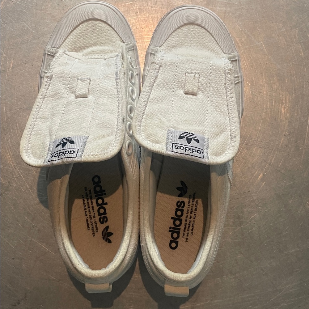 adidas Women’s White Nizza Platform Sneaker - Picture 15 of 16